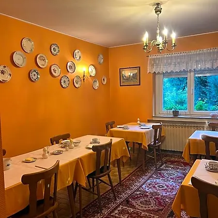 Hotel Direndall